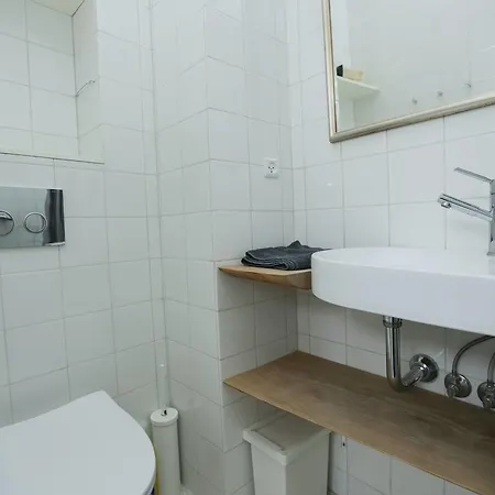 Apartment Bright, High-end 2 Bedroom Apt - Prime Location Kopenhagen